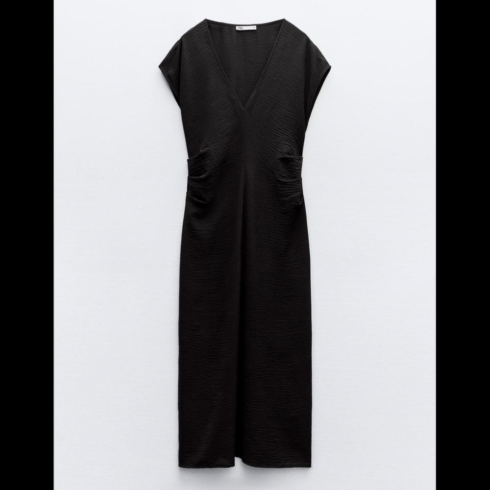 ZARA Flowy Gathered Dress - Picture 2 of 16